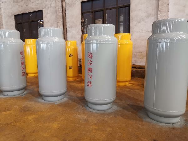 800L液化氯乙烷钢瓶